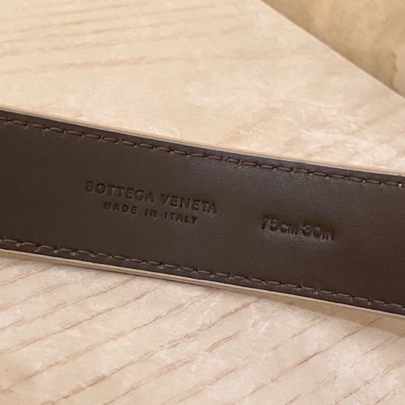 RARE Bottega Veneta Snakeskin Belt. ONLY USED TWICE. LOOKS GREAT main image 6